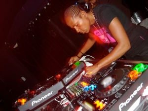 DJ Heather at Onyx 2009